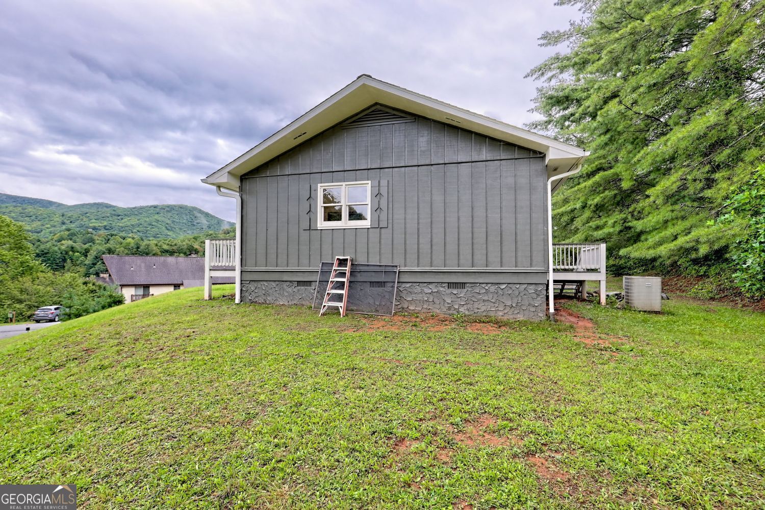 Dillard, Georgia, 30537, United States, 3 Bedrooms Bedrooms, ,2 BathroomsBathrooms,Residential,For Sale,1913990