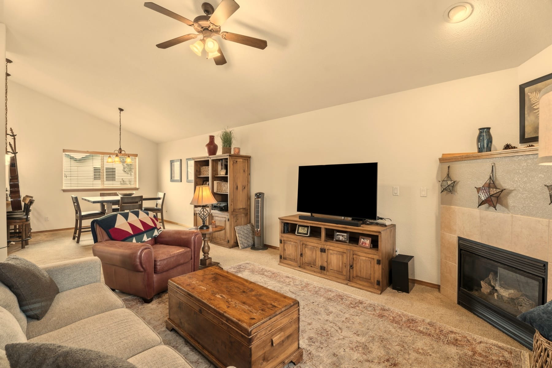  438 NW 19th #UNIT 55 Redmond, OR 97756 - 物件實景