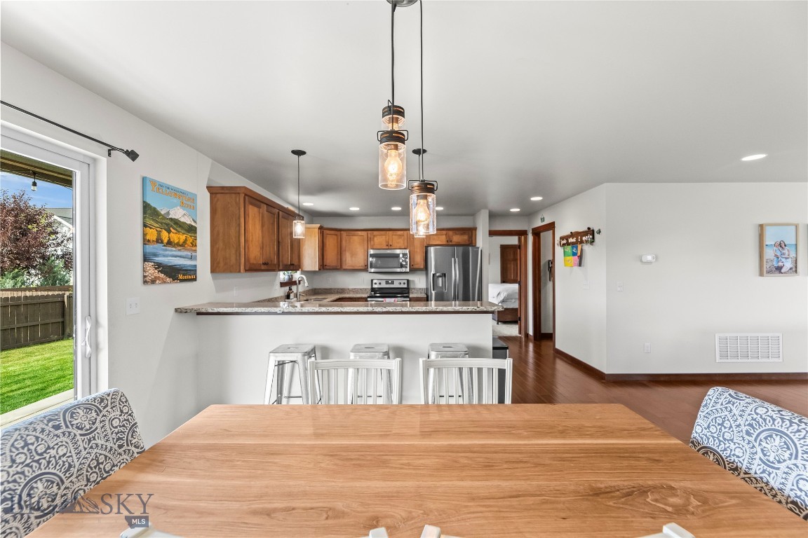 Bozeman, Montana, 59718, United States, 4 Bedrooms Bedrooms, ,3 BathroomsBathrooms,Residential,For Sale,1901905