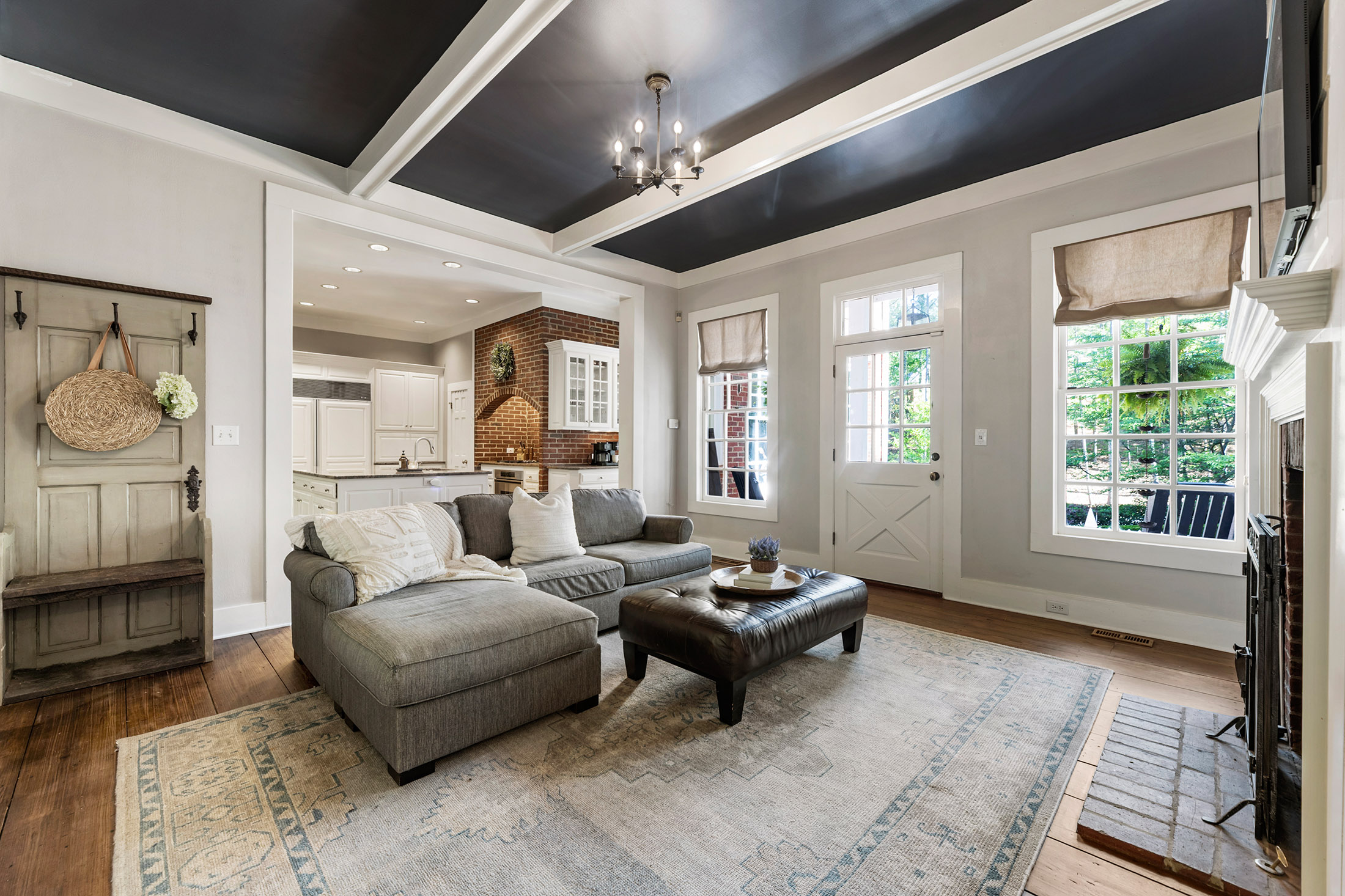  Timeless Colonial-Style Estate Near Historic Roswell - 物件實景