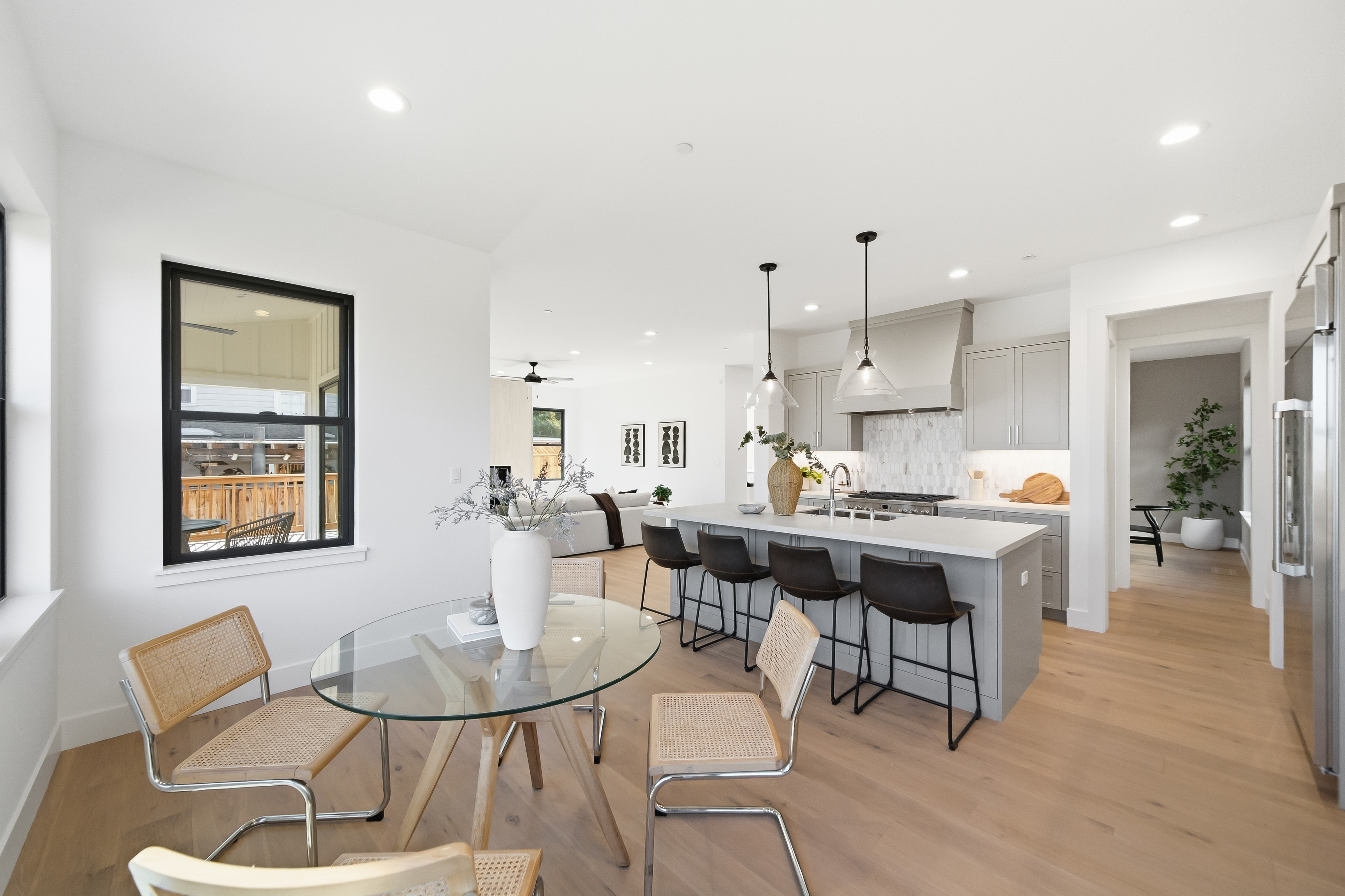  Quality New Construction in Emerald Hills - 物件實景