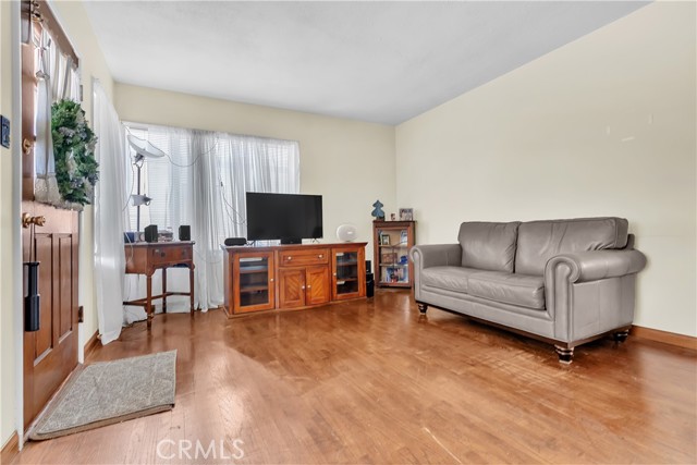 Wilmington, California, 90744, United States, 2 Bedrooms Bedrooms, ,1 BathroomBathrooms,Residential,For Sale,1981118