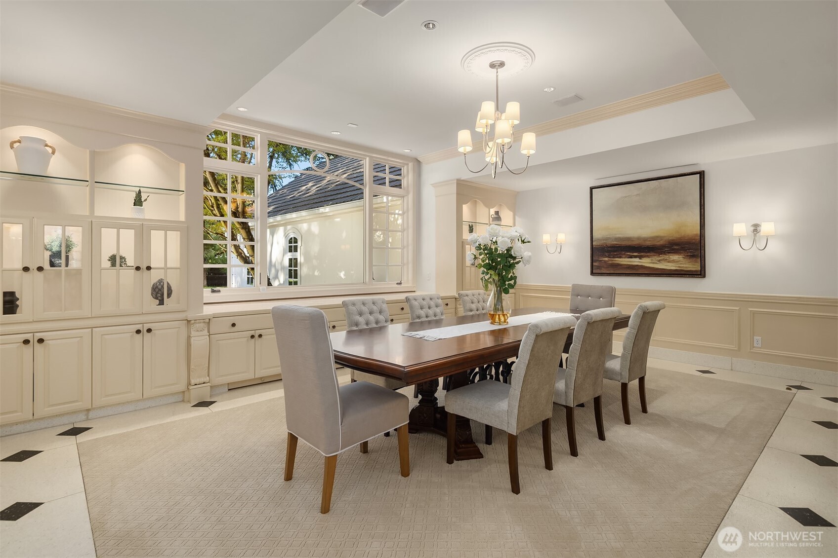 Bellevue, Washington, 98004, United States, 5 Bedrooms Bedrooms, ,4 BathroomsBathrooms,Residential,For Sale,1917524