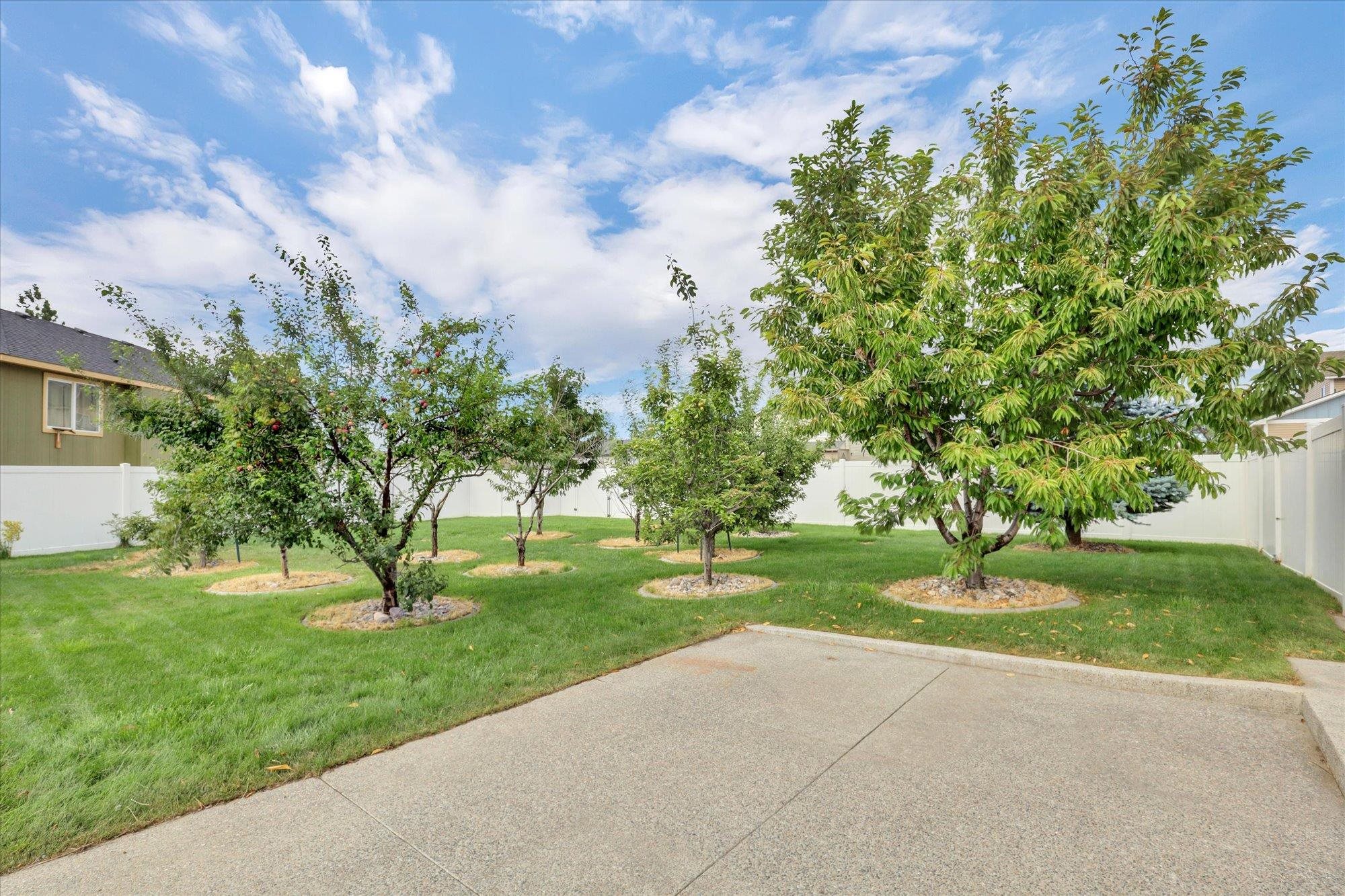 Spokane, Washington, 99224, United States, 4 Bedrooms Bedrooms, ,3 BathroomsBathrooms,Residential,For Sale,1981658