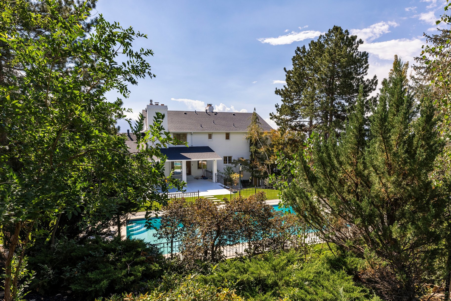  Fully Remodeled Colonial in Prestigious Federal Heights on a Large ~3/4 acre lot - 物件實景