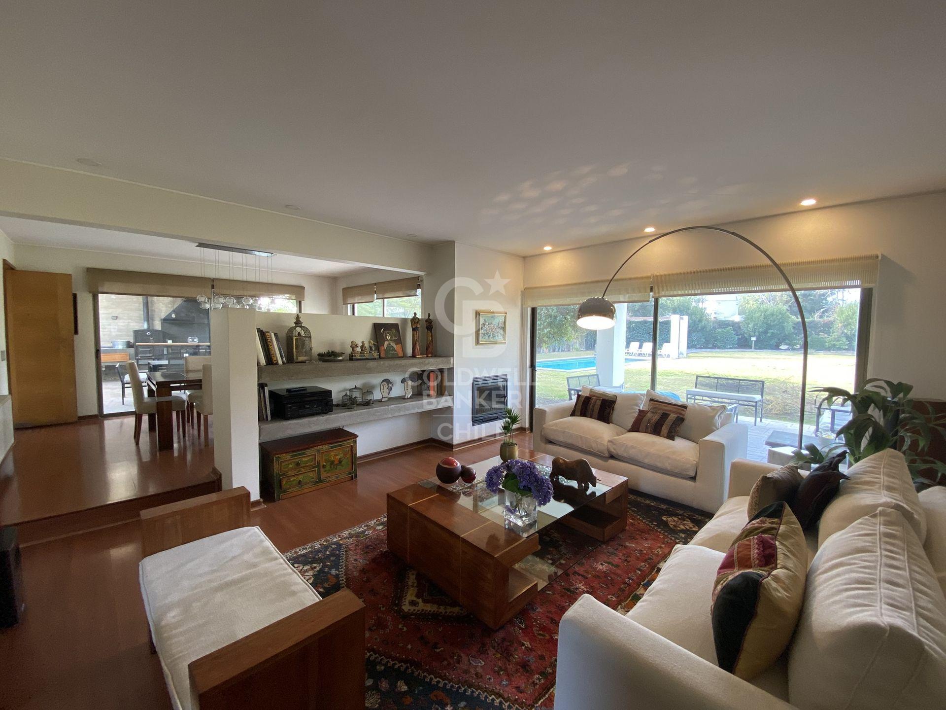 Colina, Chile, 4 Bedrooms Bedrooms, ,4 BathroomsBathrooms,Residential,For Sale,1906528