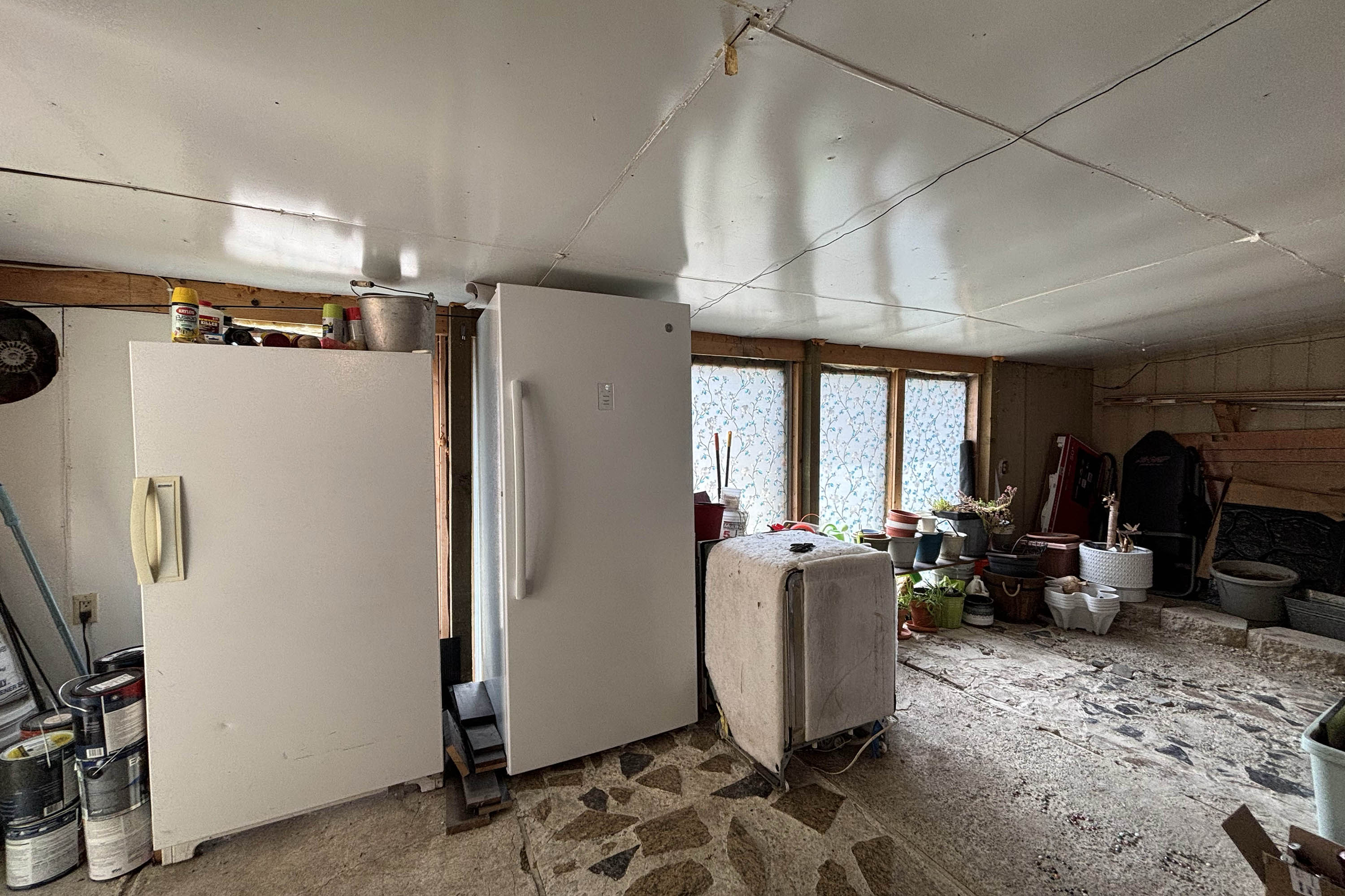 Kingston, Idaho, 83839, United States, 3 Bedrooms Bedrooms, ,2 BathroomsBathrooms,Residential,For Sale,1980630