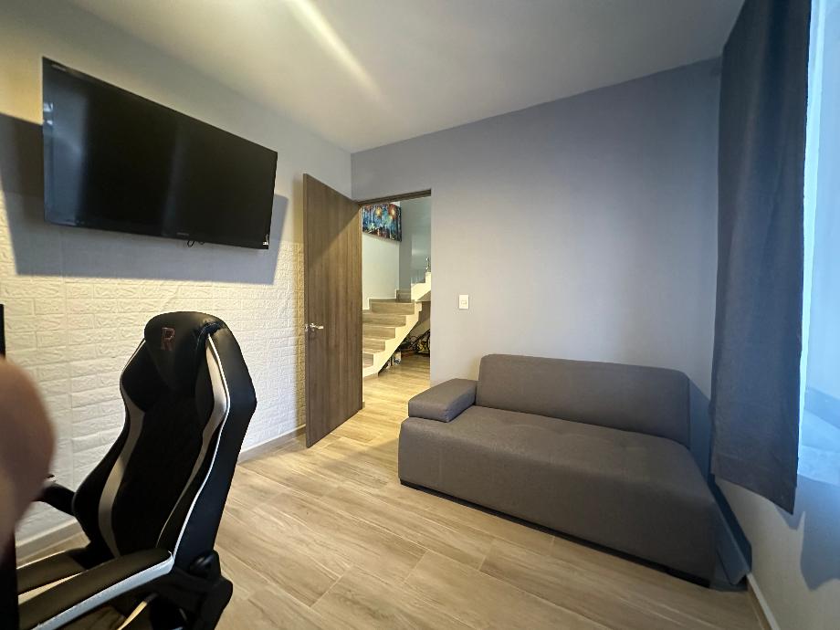 Paso de los Toros, Querétaro, Querétaro, 76146, Mexico, 3 Bedrooms Bedrooms, ,3 BathroomsBathrooms,Residential,For Sale,Paso de los Toros,1621772