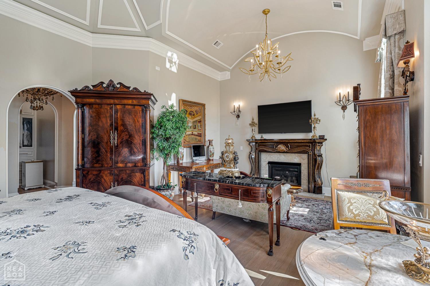 Jonesboro, Arkansas, 72404, United States, ,5 BathroomsBathrooms,Residential,For Sale,1974751