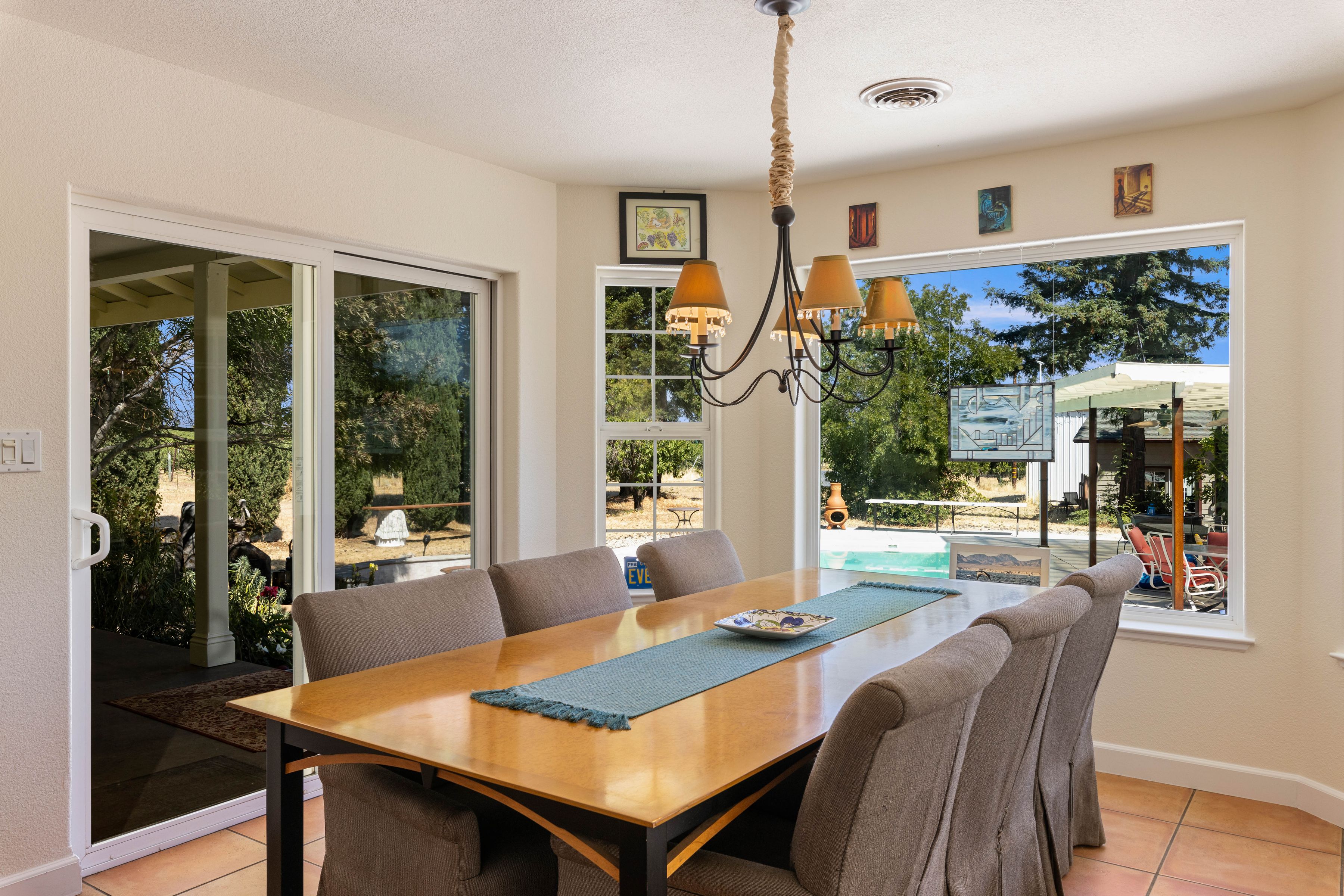  6675 Kelsey Creek Drive - 物件實景