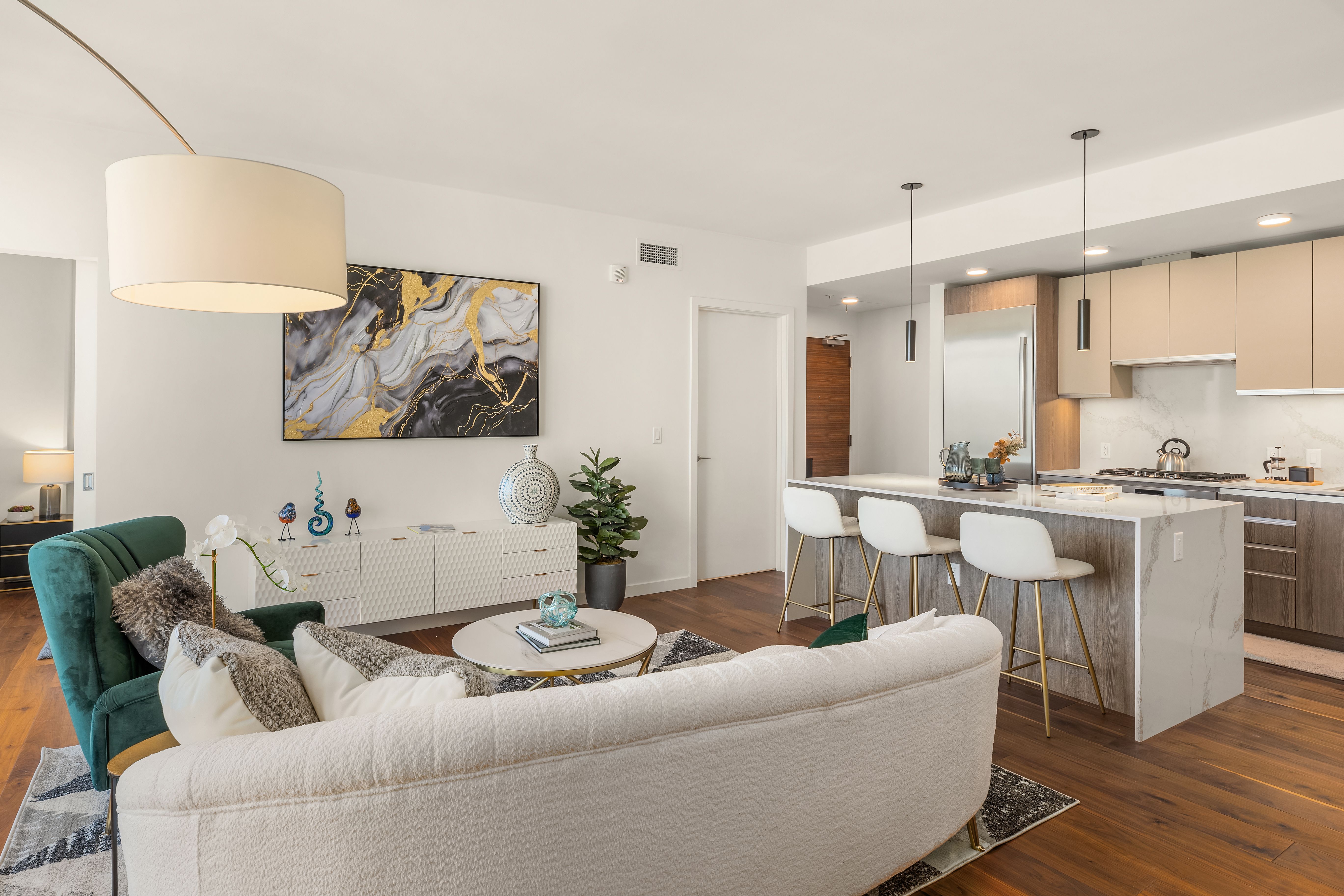 800 Columbia Street Unit #2005, Seattle, WA 98104 