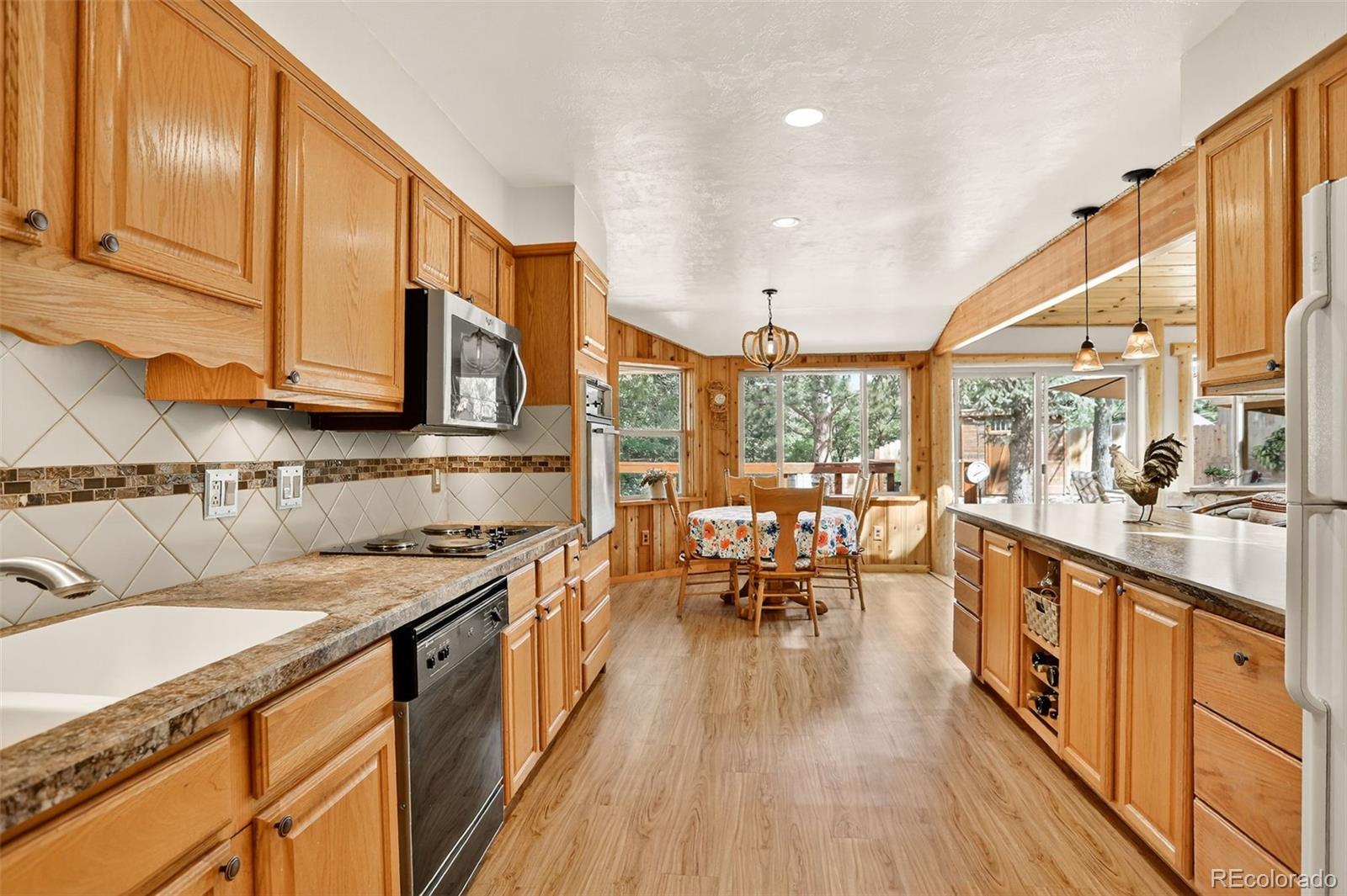 Kittredge, Colorado, 80457, United States, 3 Bedrooms Bedrooms, ,2 BathroomsBathrooms,Residential,For Sale,1940348