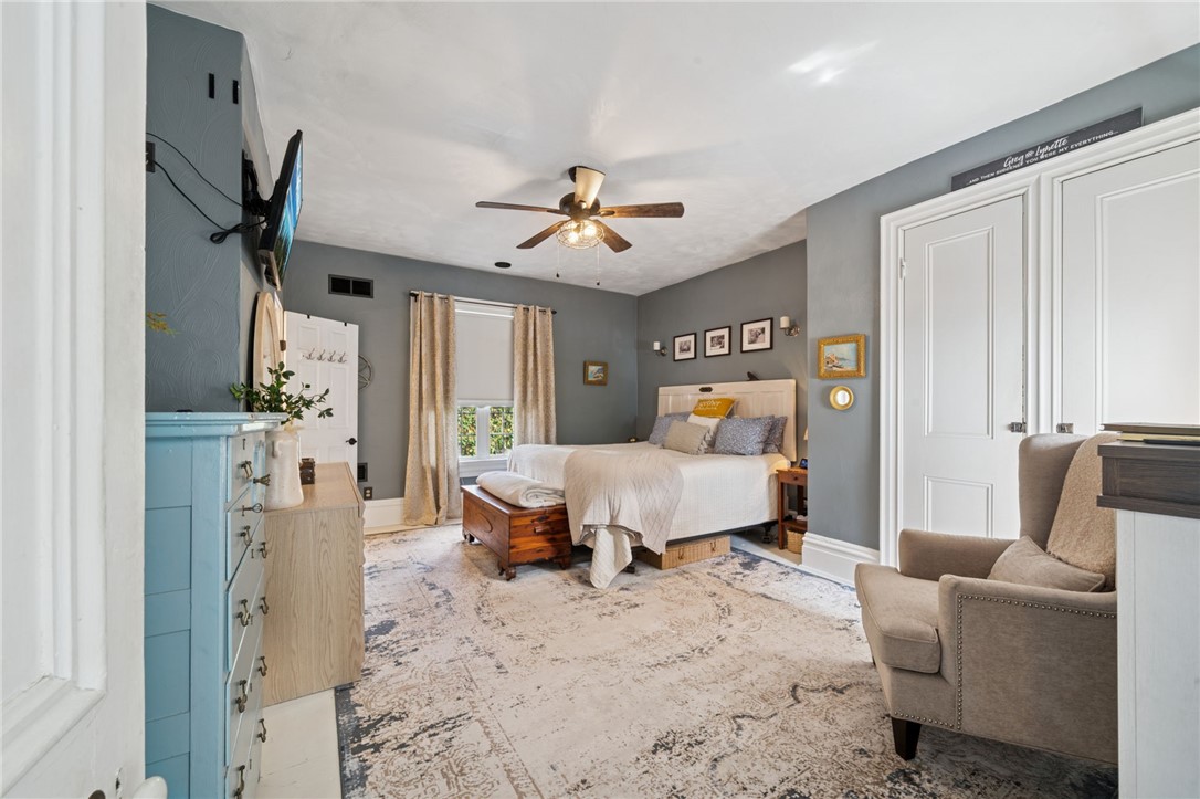 North Huntingdon, Pennsylvania, 15642, United States, 3 Bedrooms Bedrooms, ,3 BathroomsBathrooms,Residential,For Sale,1981401