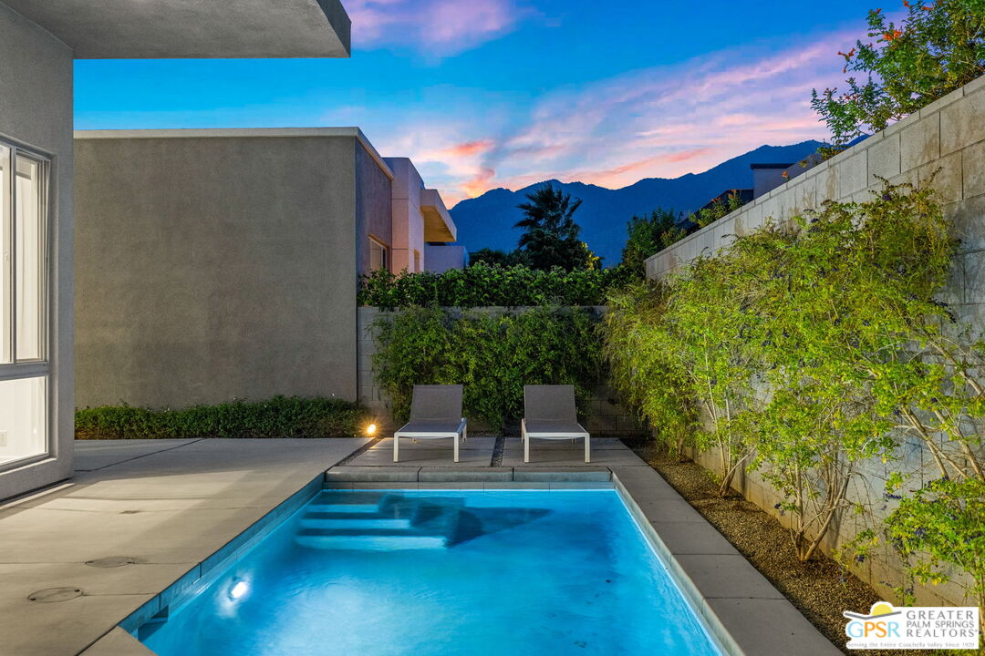 Palm Springs, California, 92262, United States, 3 Bedrooms Bedrooms, ,3 BathroomsBathrooms,Residential,For Sale,1927236
