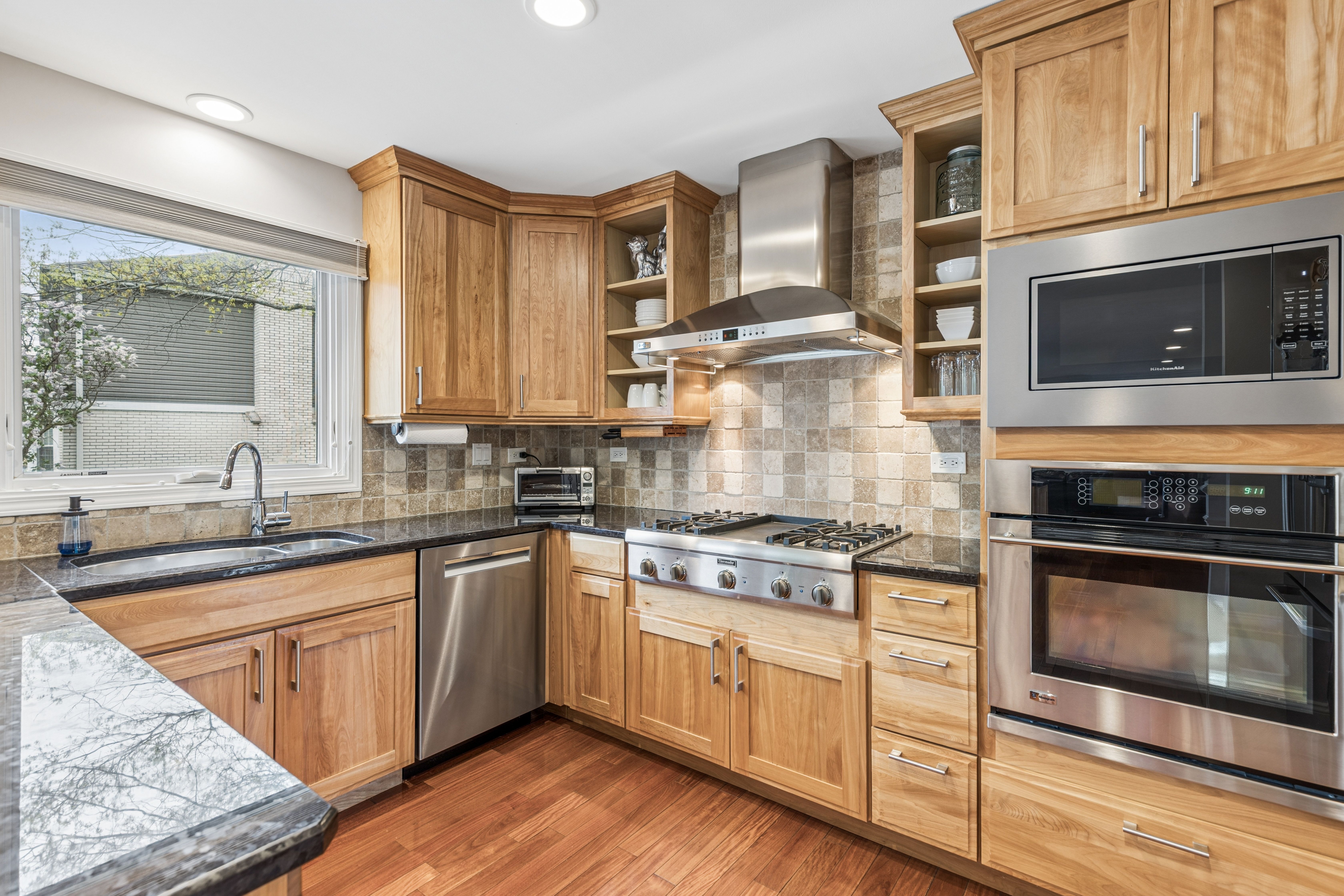  4115 Bristol Court, Northbrook, IL, 60062 - 物件實景