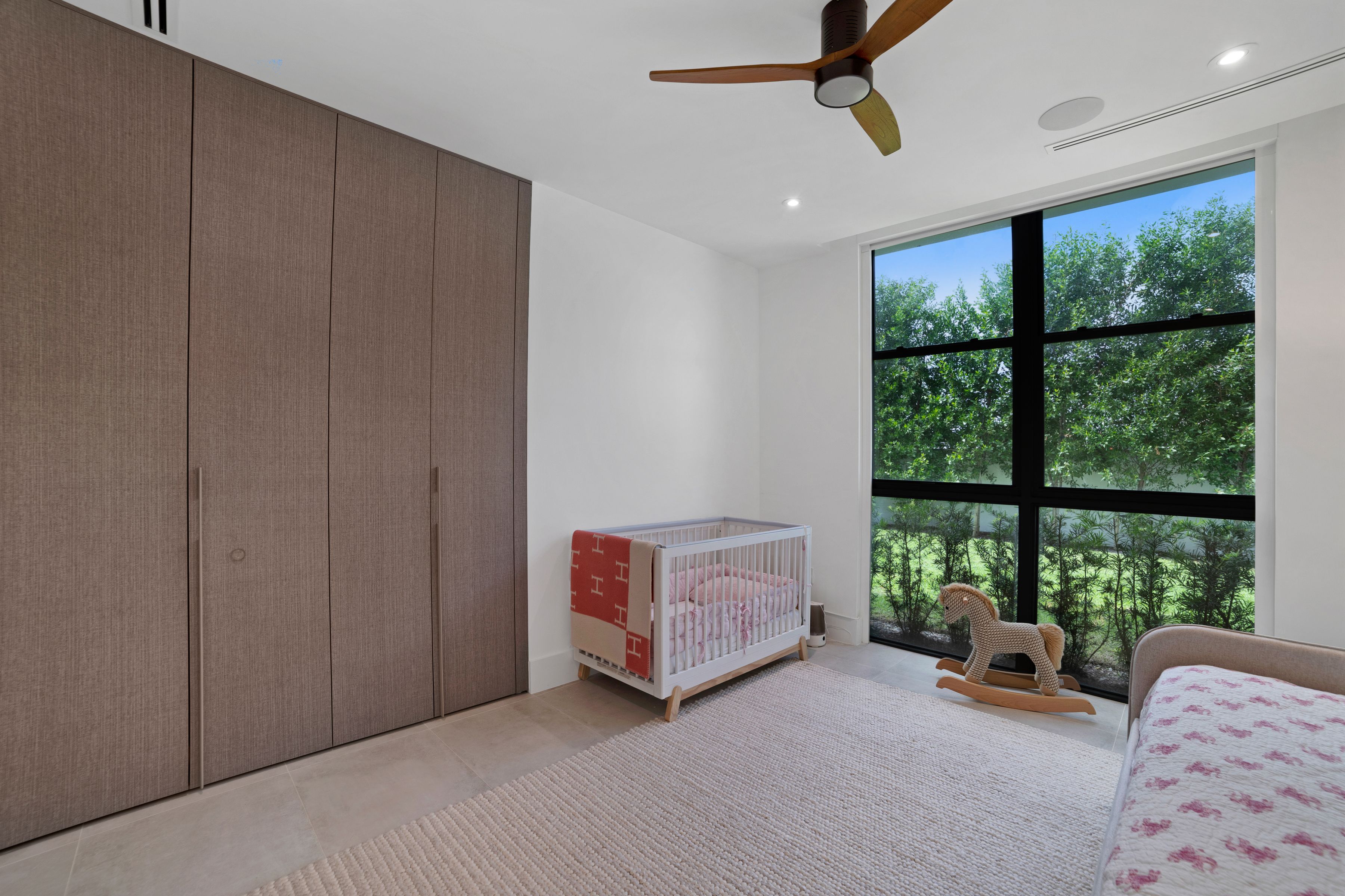  4444 Washington Road - 物件實景