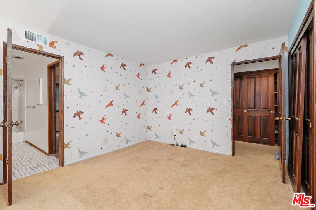 Los Angeles, California, 90046, United States, 4 Bedrooms Bedrooms, ,4 BathroomsBathrooms,Residential,For Sale,1955574