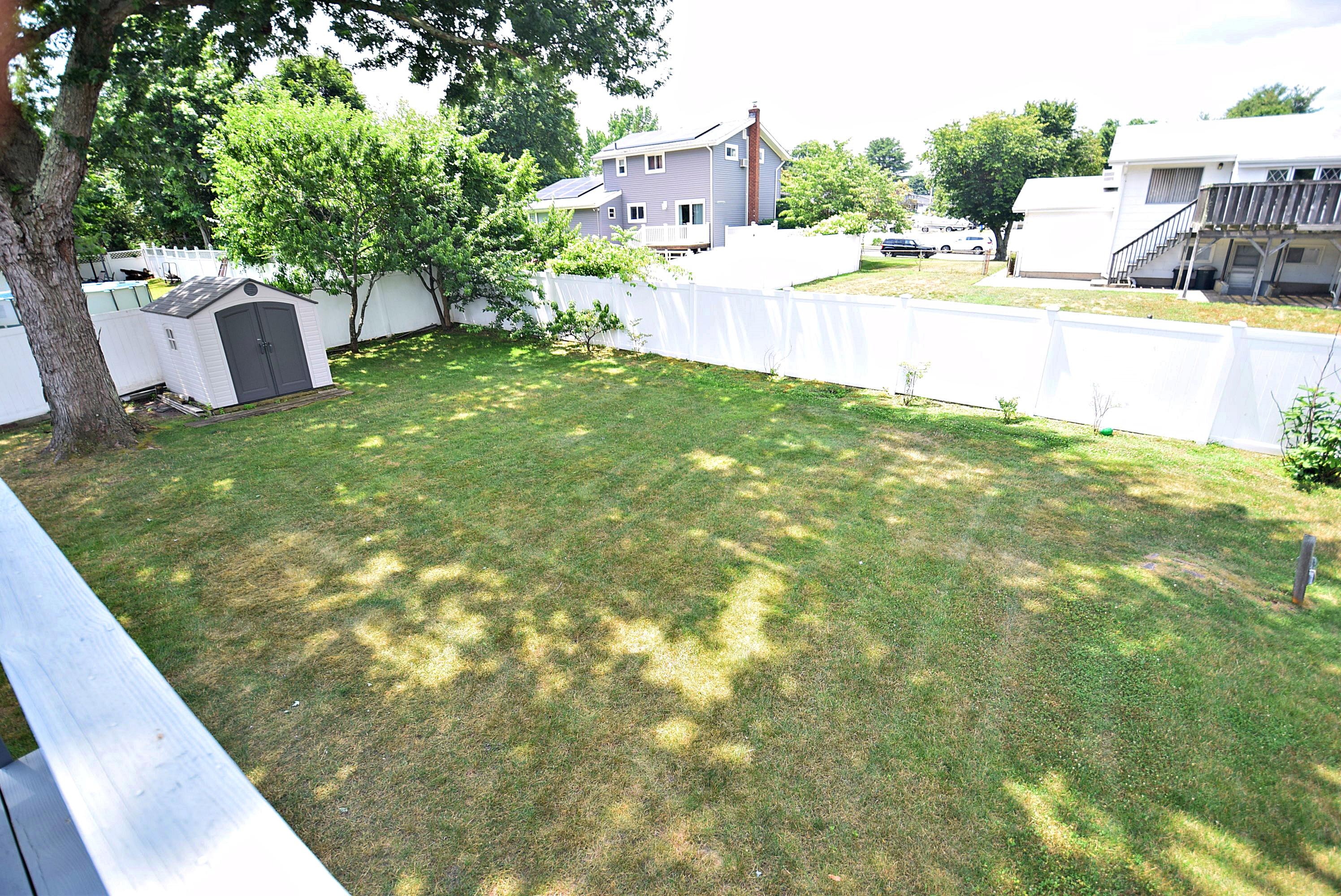 Wheatley Heights, New York, 11798, United States, 5 Bedrooms Bedrooms, ,2 BathroomsBathrooms,Residential,For Sale,1892743