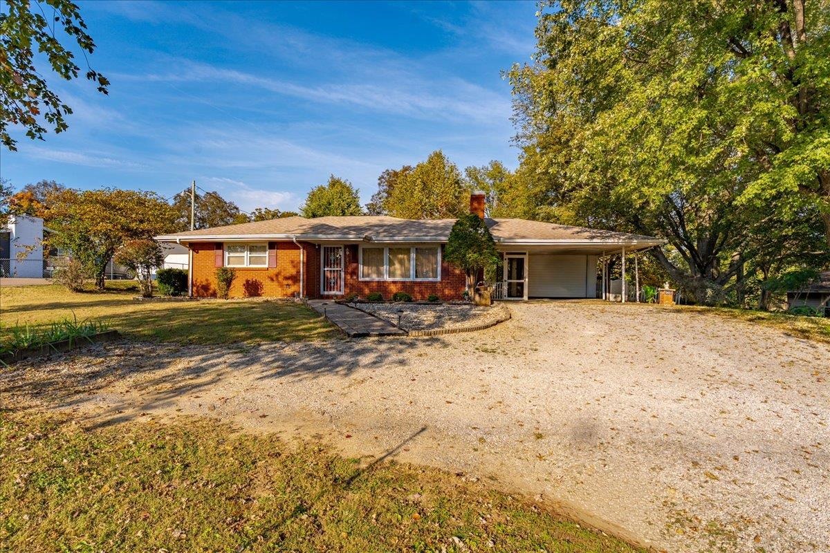 State Route 351 , Henderson, KY 42420