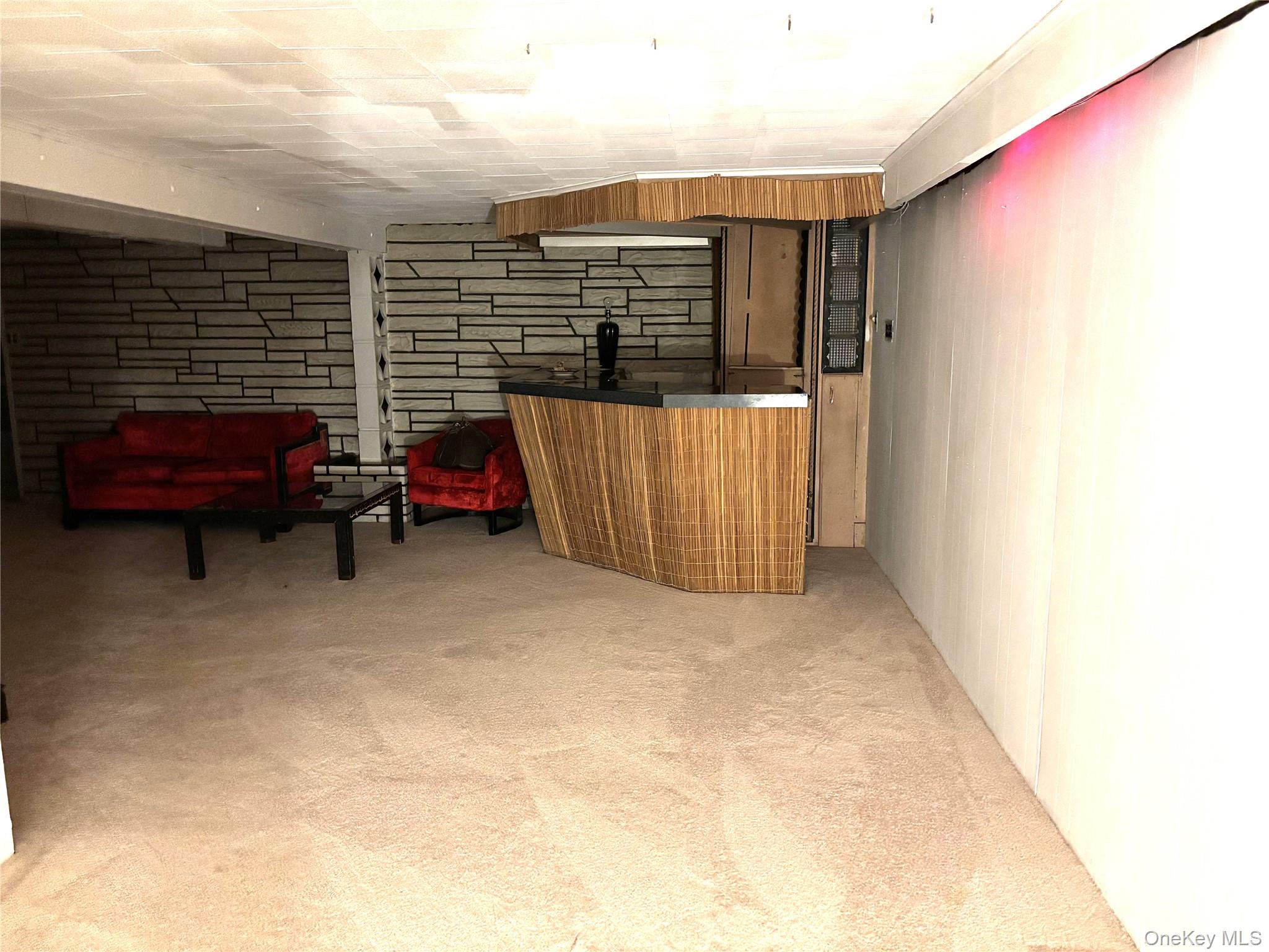 West Babylon, New York, 11704, United States, 3 Bedrooms Bedrooms, ,2 BathroomsBathrooms,Residential,For Sale,1988750