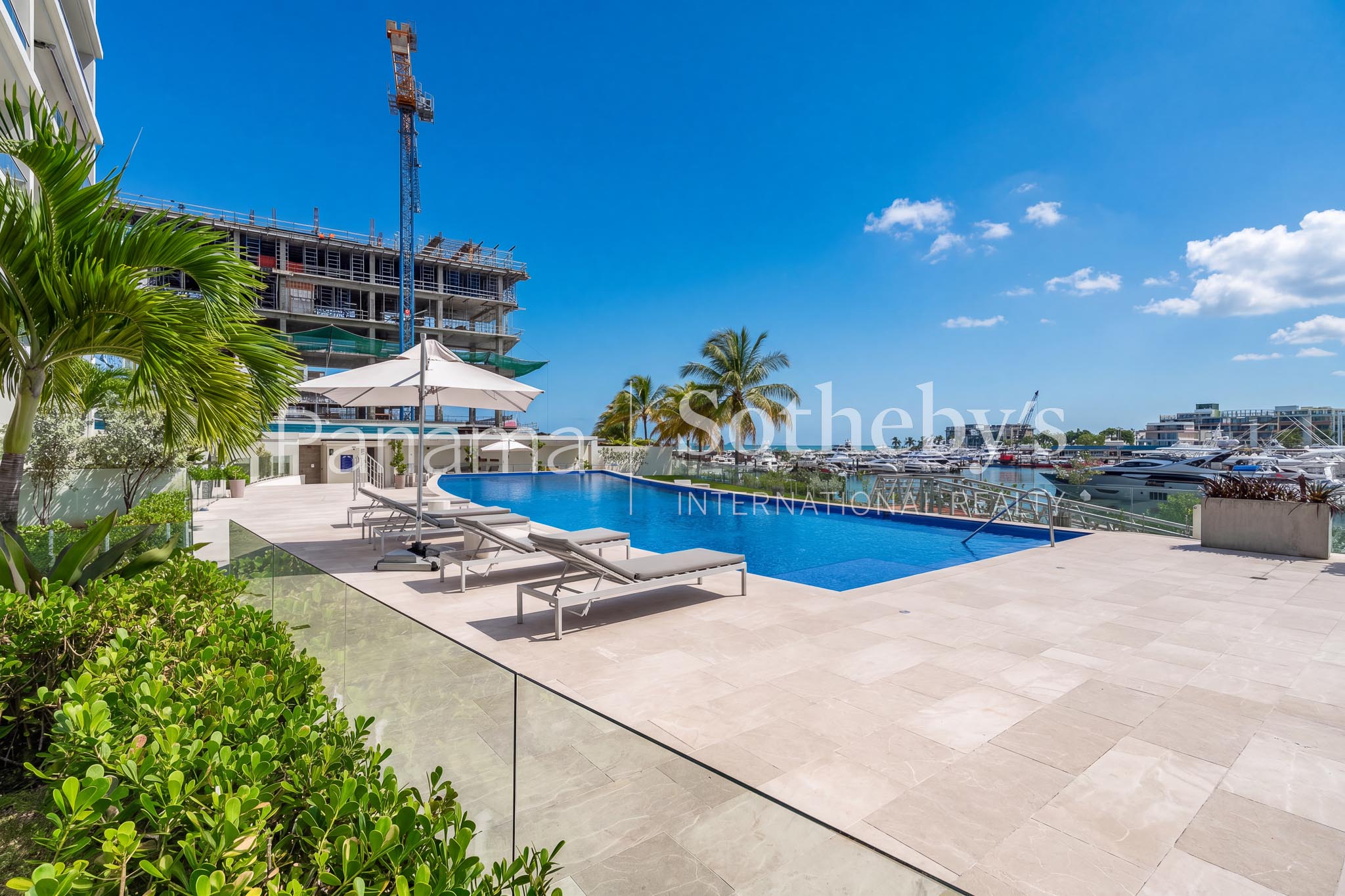  Two-Bedroom Oceanview Residence  Beach Club Residences, Ocean Reef Islands - 物件實景