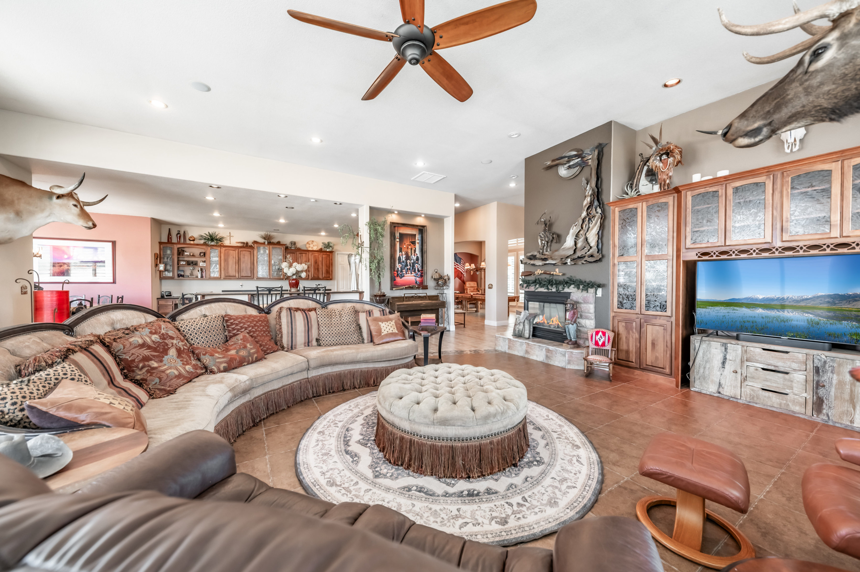  Extraordinary Fallon Estate, now offered with additional acreage - 物件實景