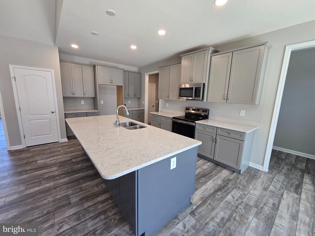 GEORGETOWN, Delaware, 19947, United States, 3 Bedrooms Bedrooms, ,3 BathroomsBathrooms,Residential,For Sale,1981376