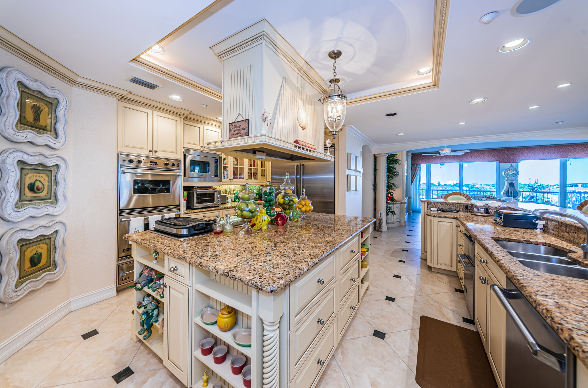 ST Pete Beach, Florida, 33706, United States, 3 Bedrooms Bedrooms, ,4 BathroomsBathrooms,Residential,For Sale,1810563