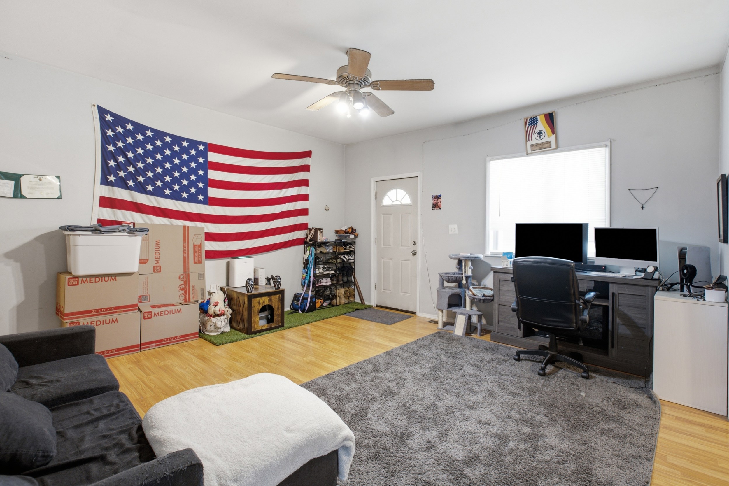  501-503 Pinney Street - 物件實景