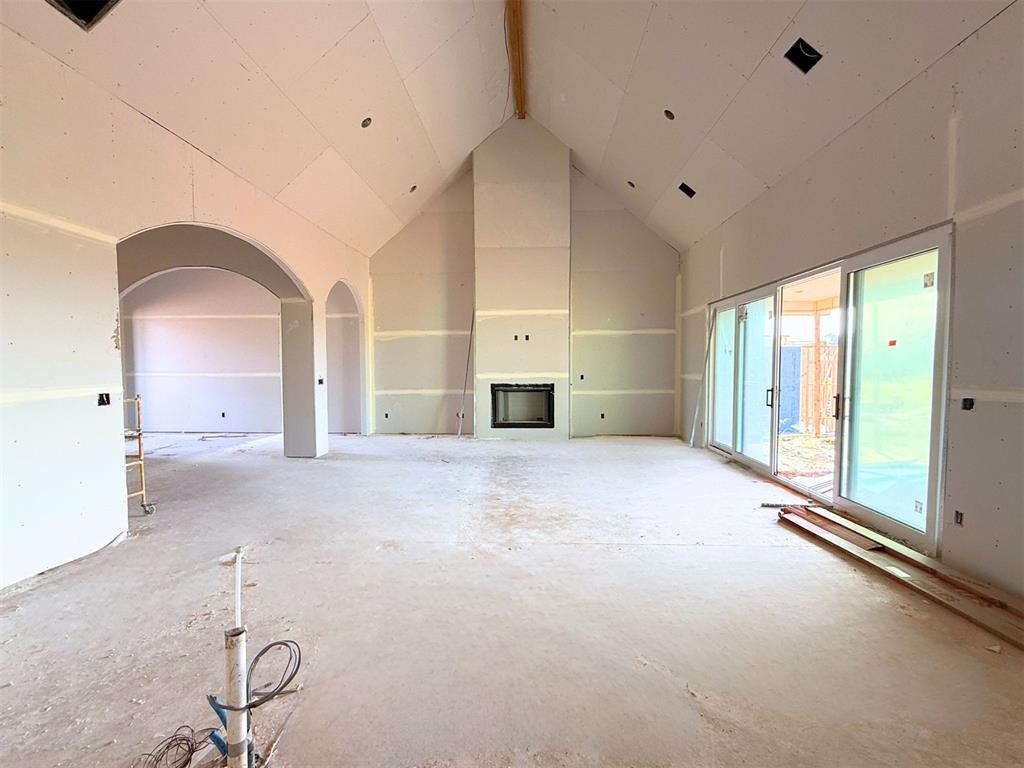 Oklahoma City, Oklahoma, 73142, United States, 4 Bedrooms Bedrooms, ,4 BathroomsBathrooms,Residential,For Sale,1981774