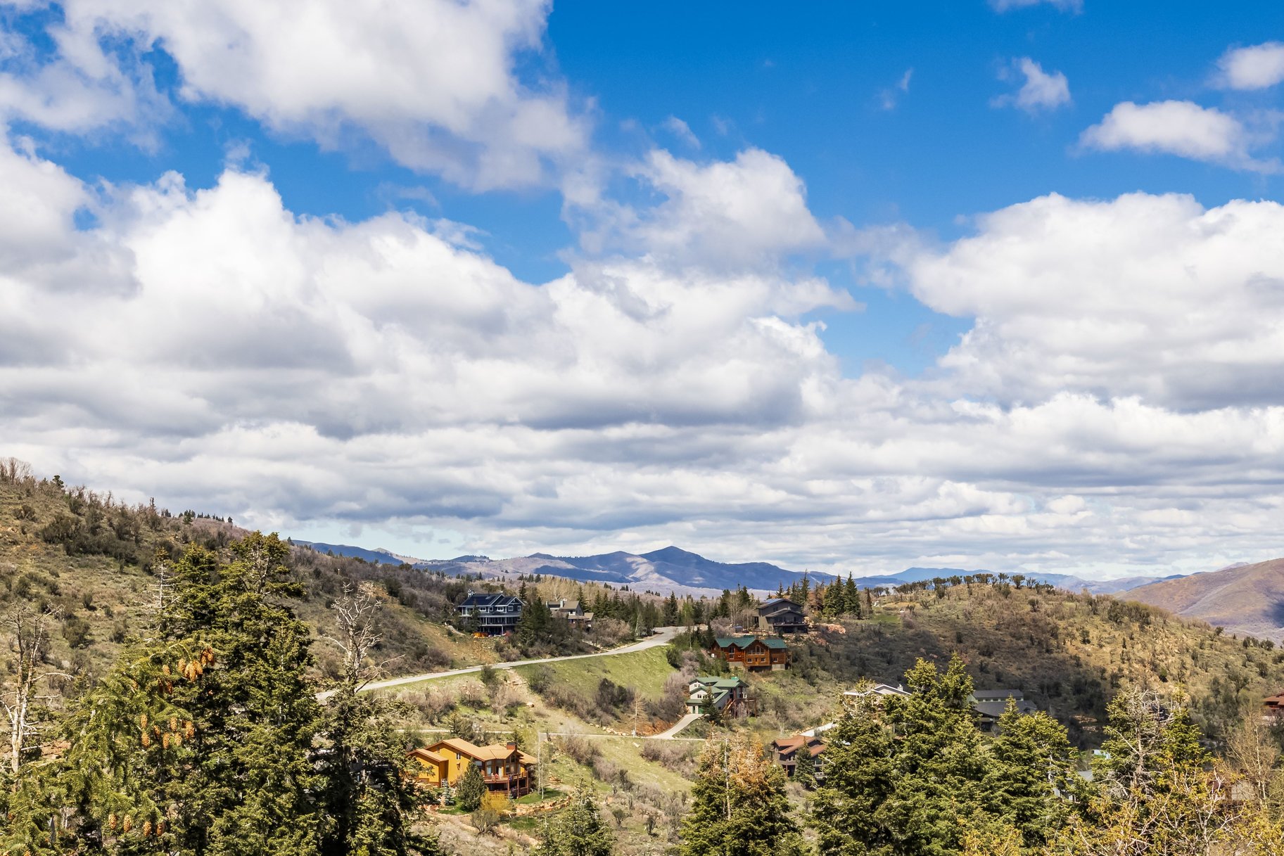  Nature-Inspired Living in the Heart of Park City