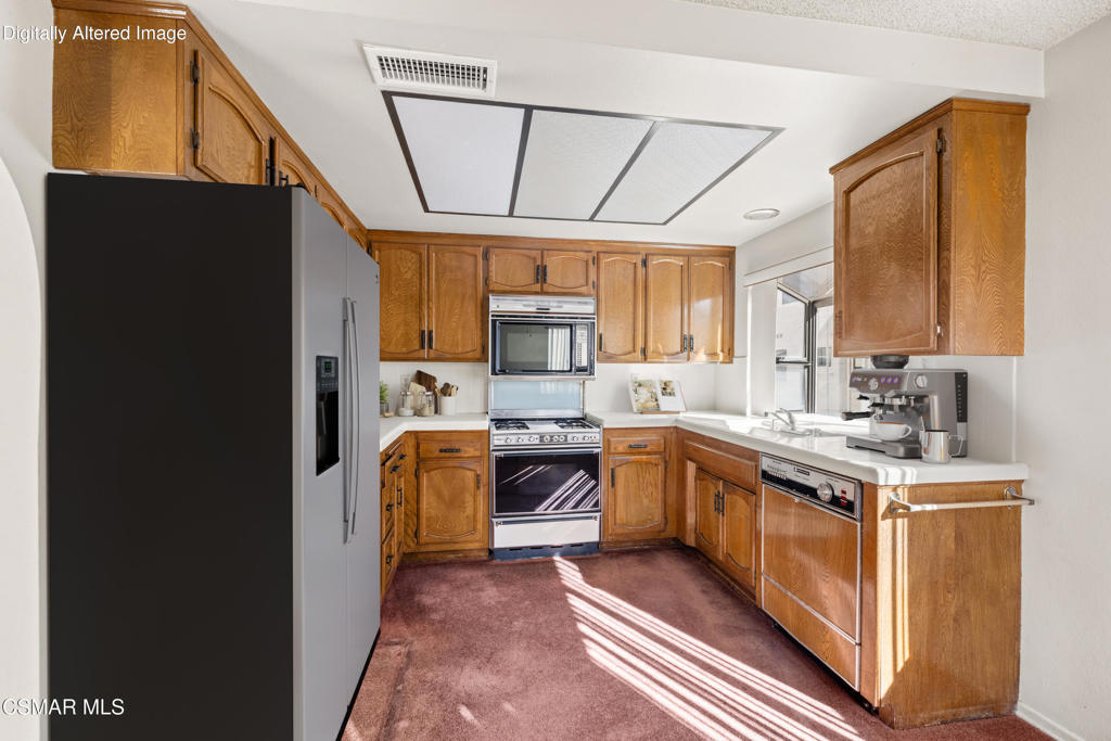 Calabasas, California, 91302, United States, 3 Bedrooms Bedrooms, ,3 BathroomsBathrooms,Residential,For Sale,1980922