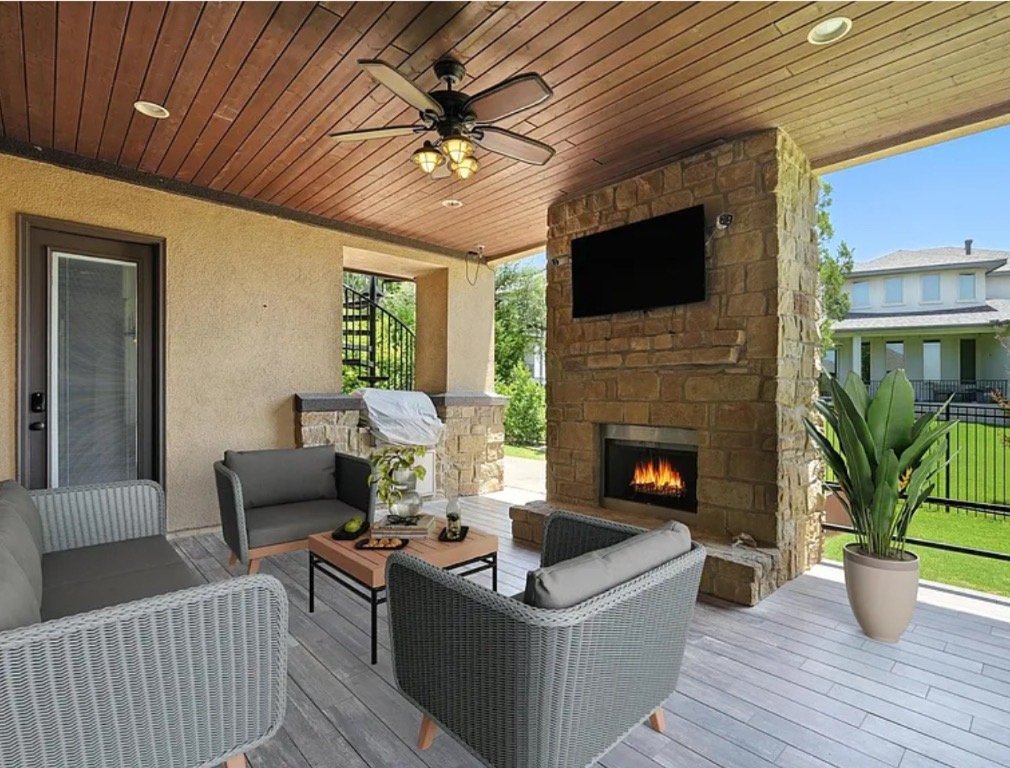 Bee Cave, Texas, 78738, United States, 5 Bedrooms Bedrooms, ,4 BathroomsBathrooms,Residential,For Sale,1900893