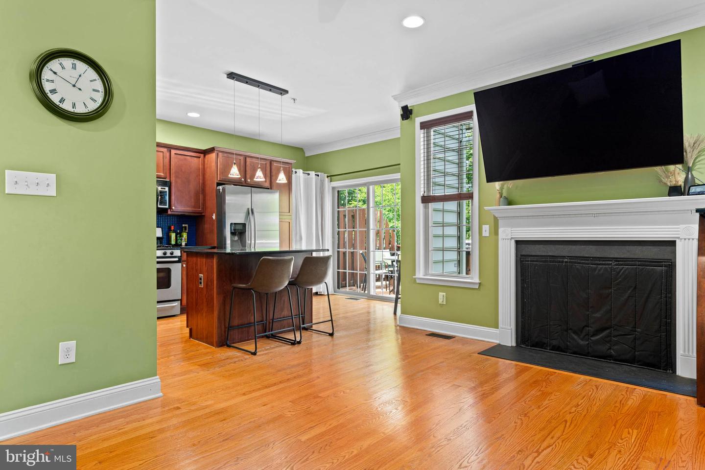 Conshohocken, Pennsylvania, 19428, United States, 3 Bedrooms Bedrooms, ,3 BathroomsBathrooms,Residential,For Sale,1850203