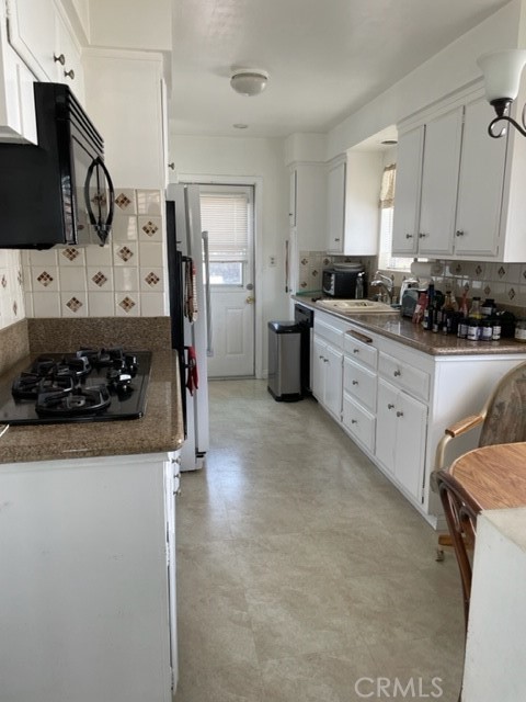 14921 Fonthill Avenue, Hawthorne, California, 90250, United States, 3 Bedrooms Bedrooms, ,1 BathroomBathrooms,Residential,For Sale,14921 Fonthill Avenue,1662933