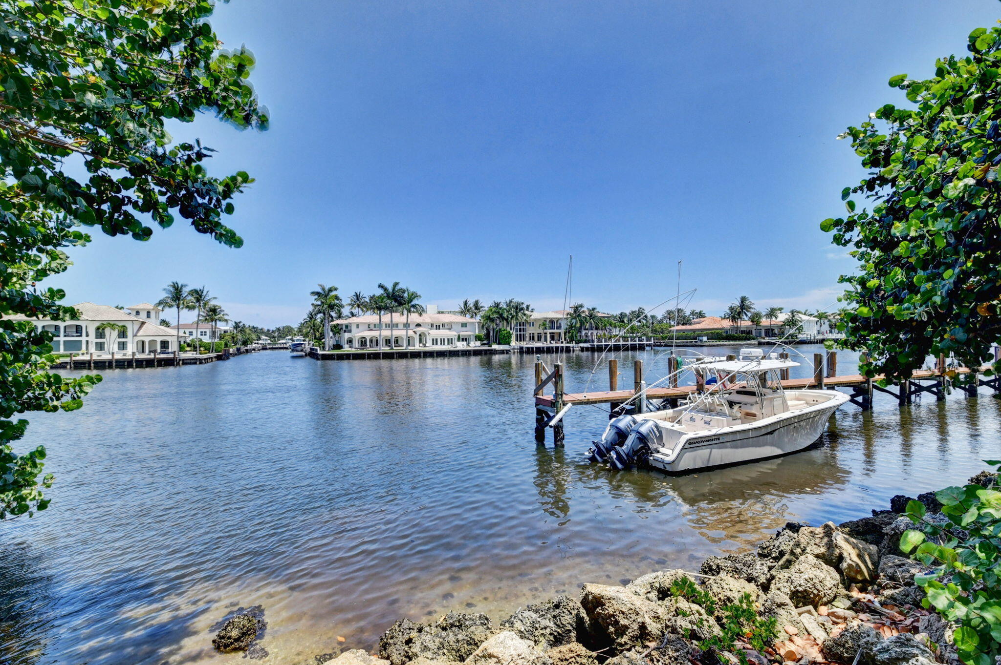 Delray Beach, Florida, 33483, United States, 2 Bedrooms Bedrooms, ,2 BathroomsBathrooms,Residential,For Sale,1932653