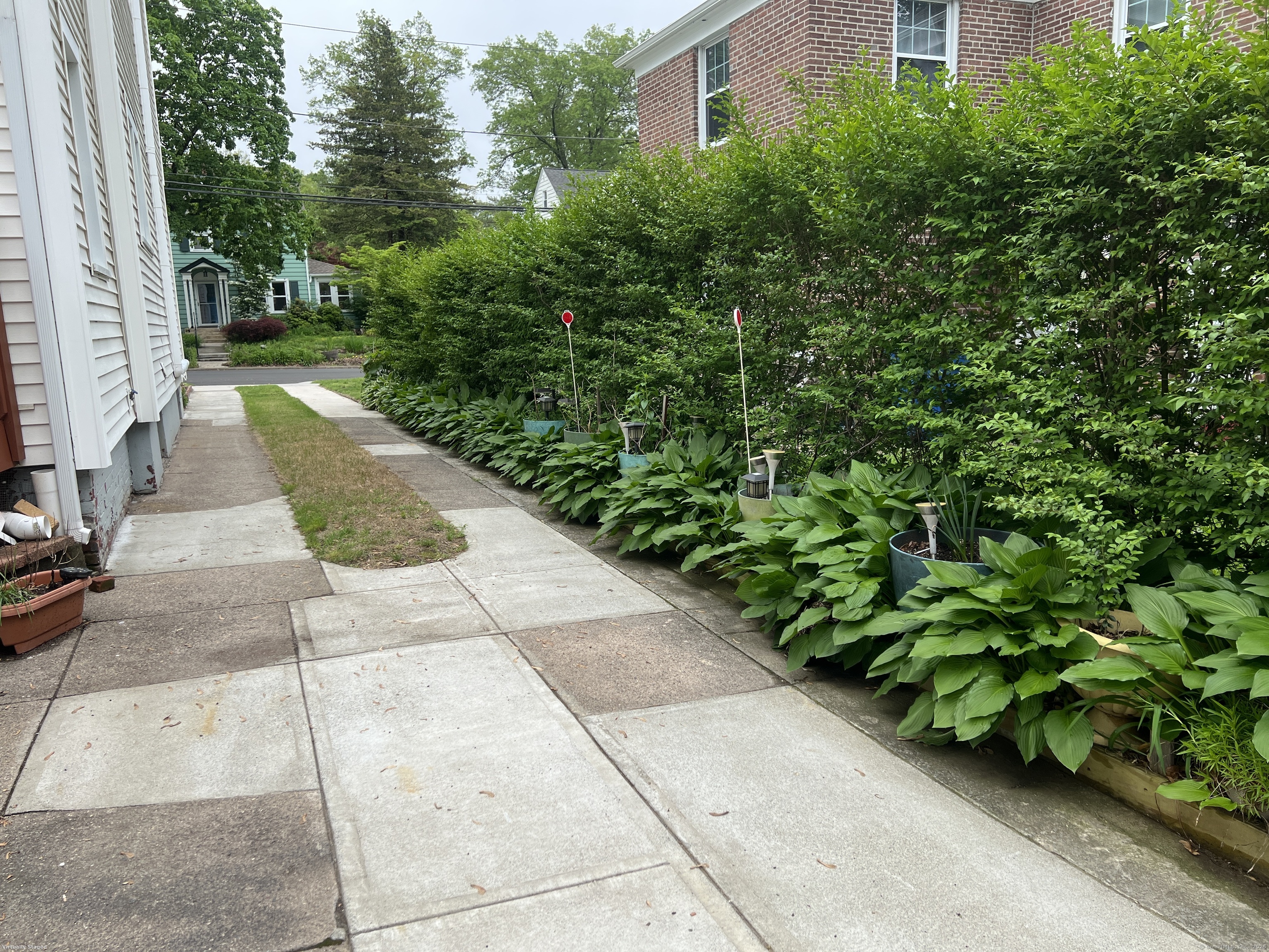 New Haven, Connecticut, 06511, United States, 5 Bedrooms Bedrooms, ,3 BathroomsBathrooms,Residential,For Sale,1826749