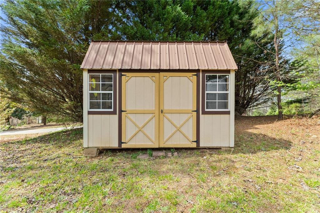 Dawsonville, Georgia, 30534, United States, 4 Bedrooms Bedrooms, ,4 BathroomsBathrooms,Residential,For Sale,2033515