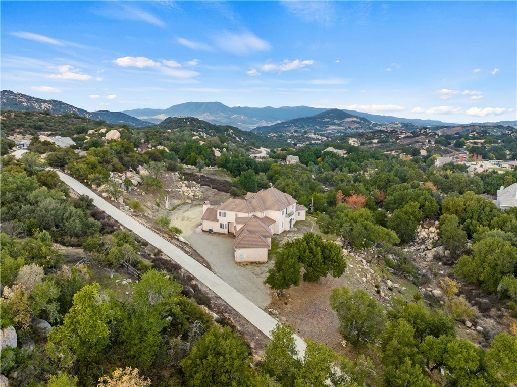 Murrieta, California, 92562, United States, 4 Bedrooms Bedrooms, ,4 BathroomsBathrooms,Residential,For Sale,1991384