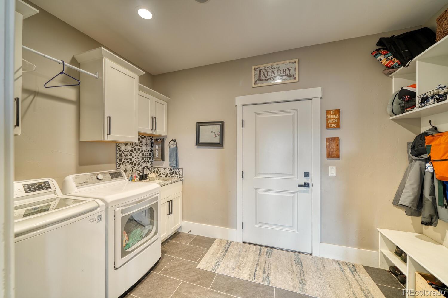 Buena Vista, Colorado, 81211, United States, 3 Bedrooms Bedrooms, ,3 BathroomsBathrooms,Residential,For Sale,1988101