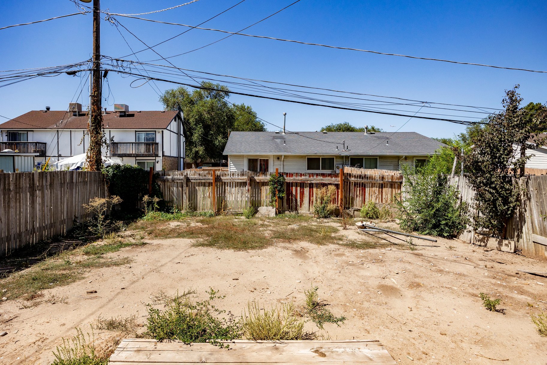  Turnkey Duplex Opportunity with Long-Term Tenant in Place - 物件實景