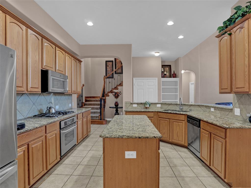 Frisco, Texas, 75035, United States, 4 Bedrooms Bedrooms, ,4 BathroomsBathrooms,Residential,For Sale,1907337