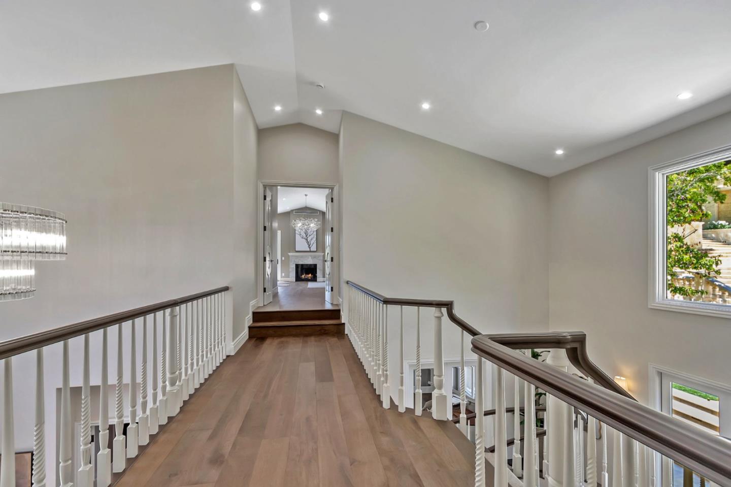 Los Gatos, California, 95032, United States, 8 Bedrooms Bedrooms, ,11 BathroomsBathrooms,Residential,For Sale,1855941