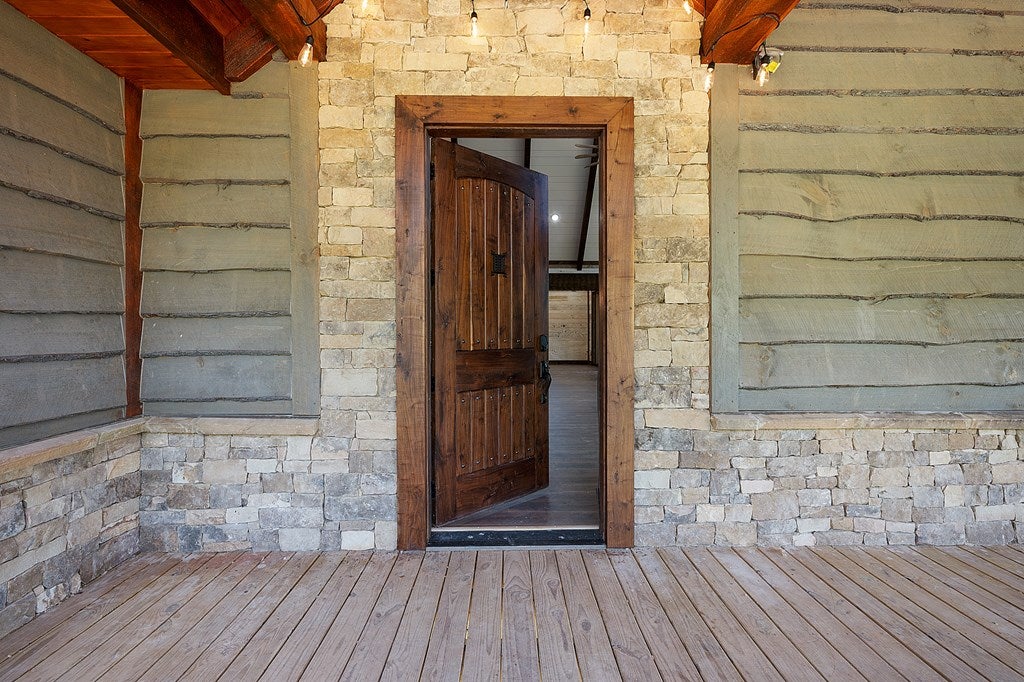 Blue Ridge, Georgia, 30513, United States, 4 Bedrooms Bedrooms, ,4 BathroomsBathrooms,Residential,For Sale,1804354