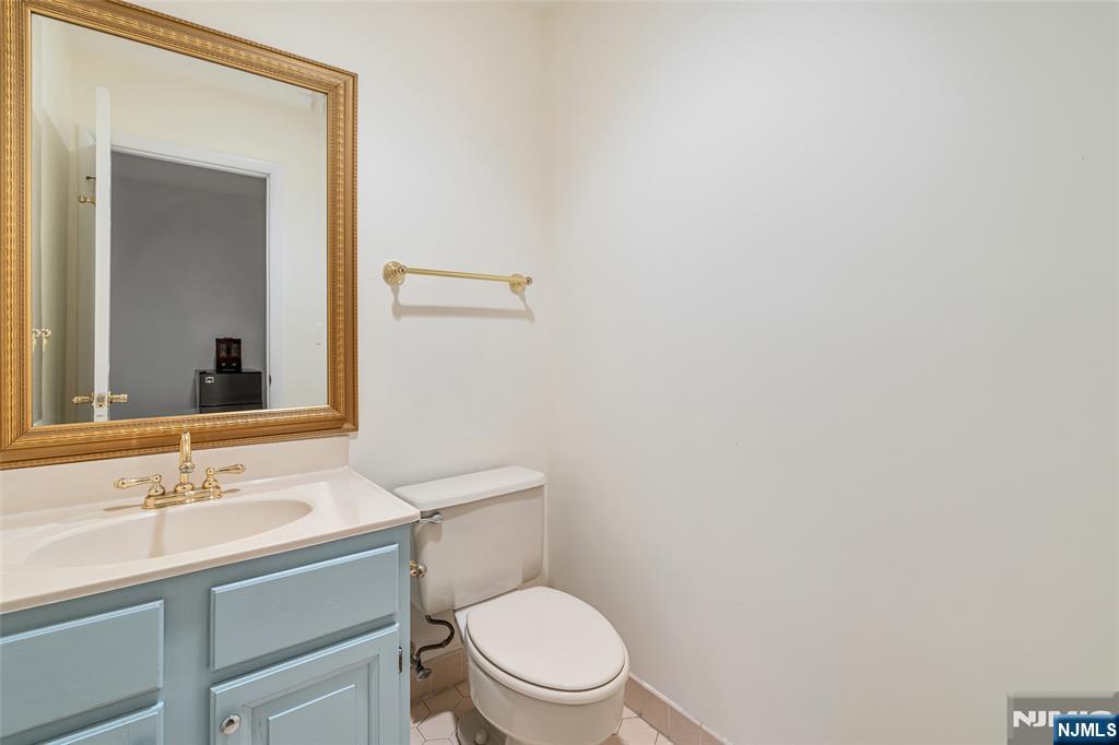 Twp of Washington, New Jersey, 07676, United States, 3 Bedrooms Bedrooms, ,3 BathroomsBathrooms,Residential,For Sale,1988270