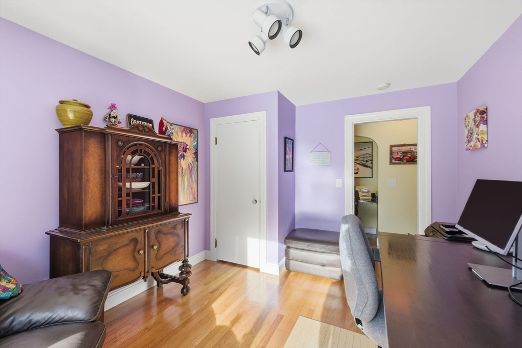 Lawrence, Massachusetts, 01843, United States, 3 Bedrooms Bedrooms, ,1 BathroomBathrooms,Residential,For Sale,1974061