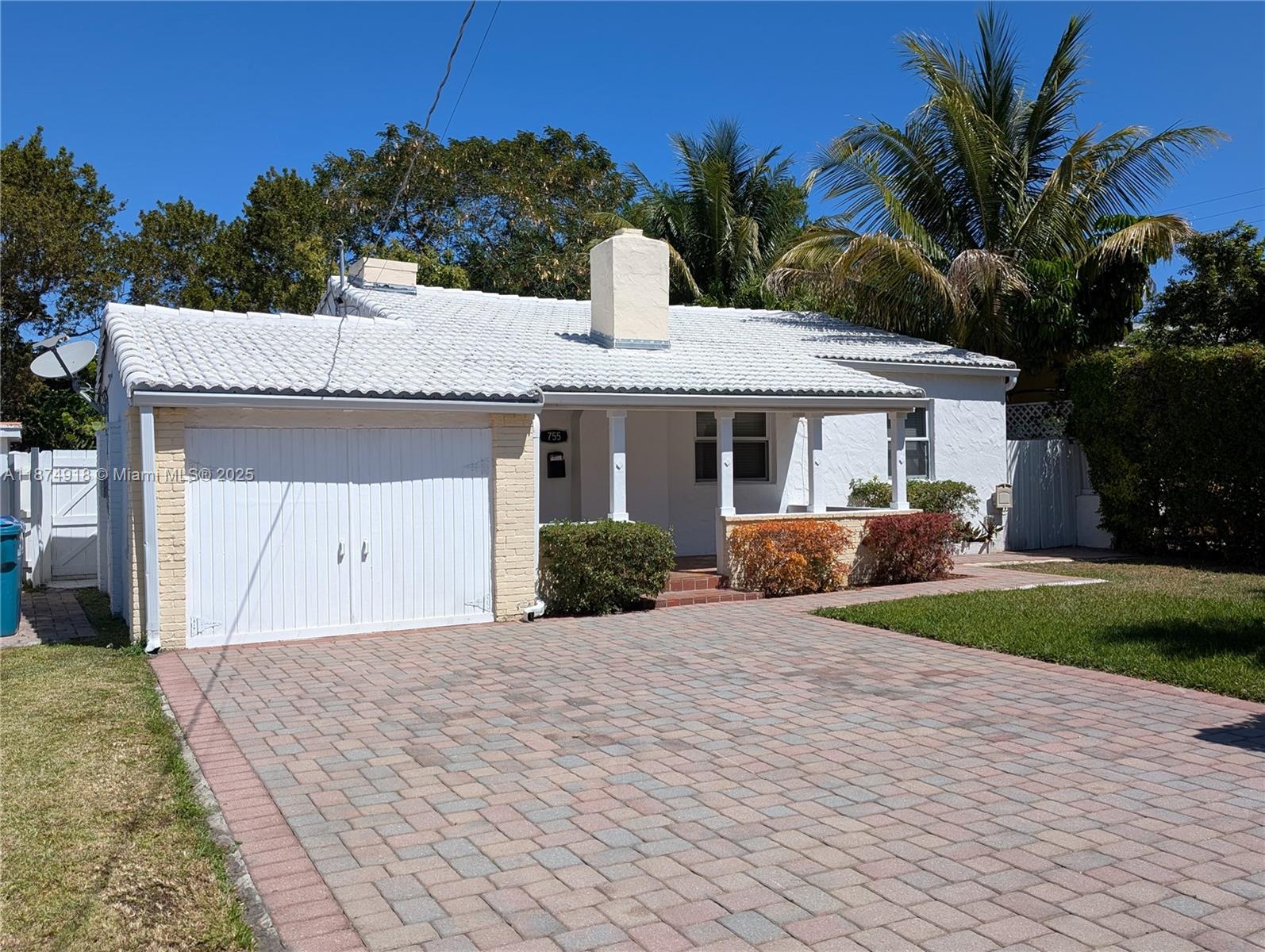 Miami, Florida, 33138, United States, 3 Bedrooms Bedrooms, ,2 BathroomsBathrooms,Residential,For Sale,1947884