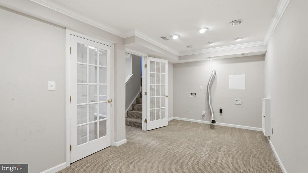 Gainesville, Virginia, 20155, United States, 3 Bedrooms Bedrooms, ,2 BathroomsBathrooms,Residential,For Sale,1989623