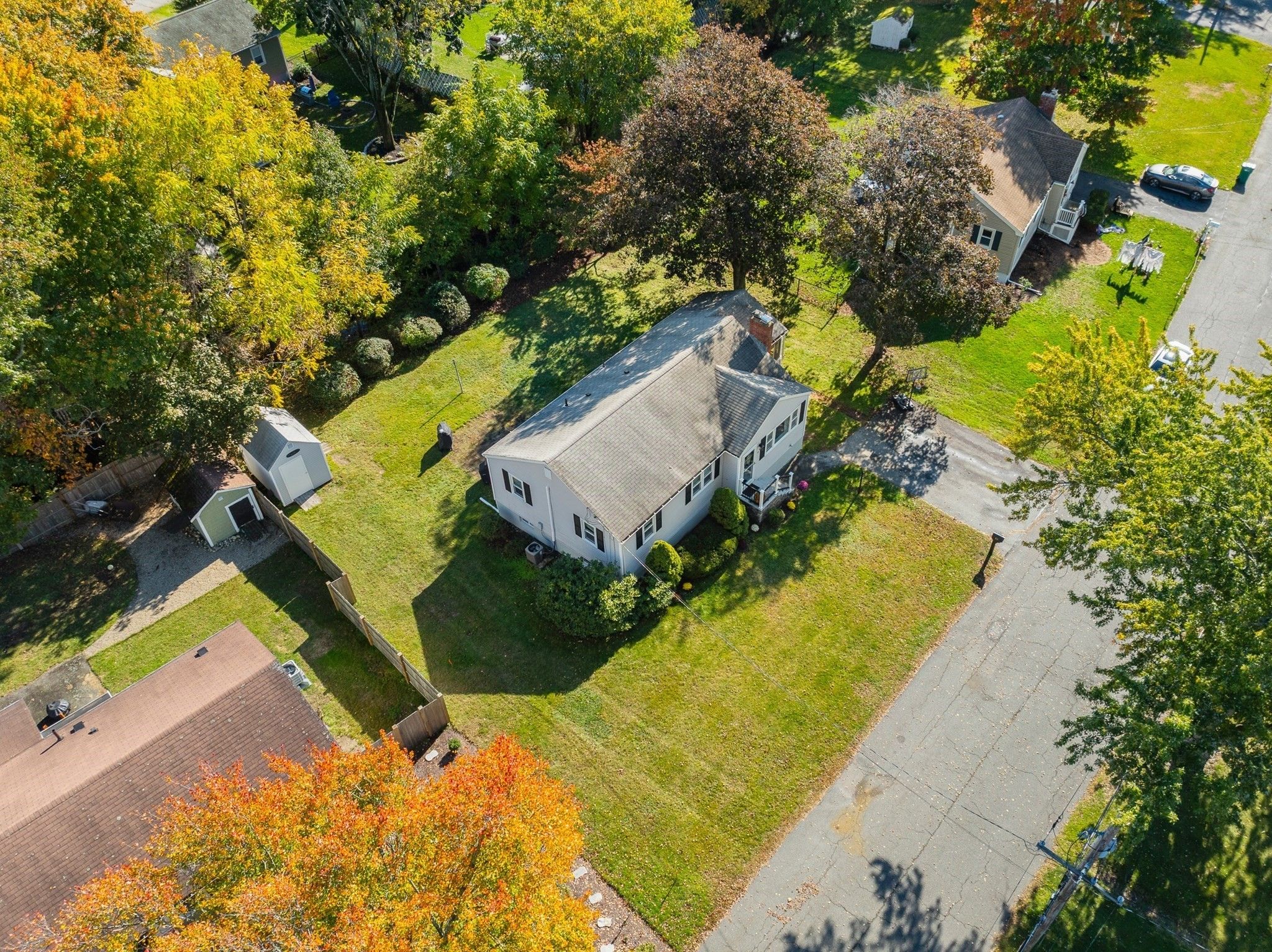  15 Carson, Woburn, MA, 01801 - 物件實景