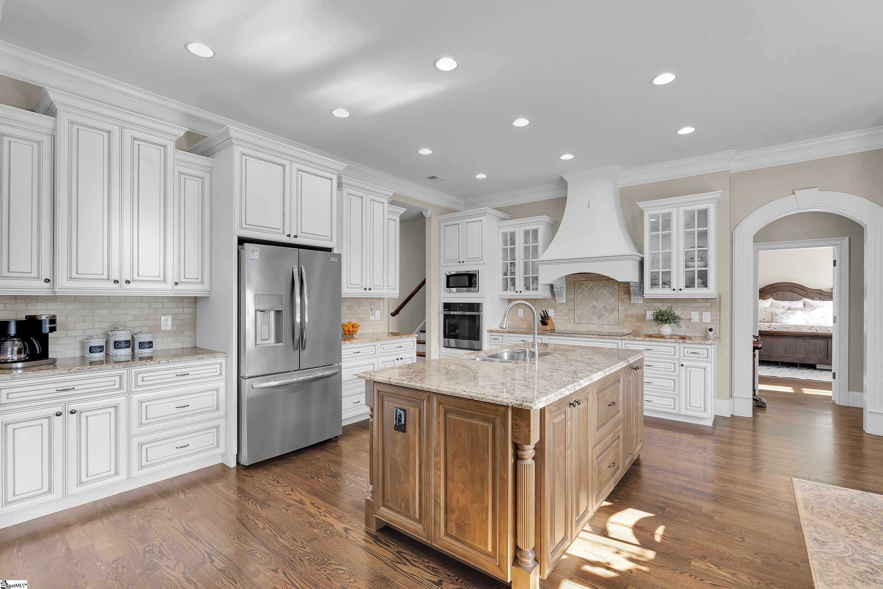 Campobello, South Carolina, 29322, United States, 4 Bedrooms Bedrooms, ,5 BathroomsBathrooms,Residential,For Sale,1827518